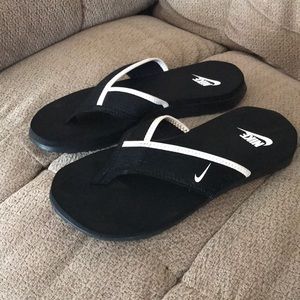 Nike Flip flops